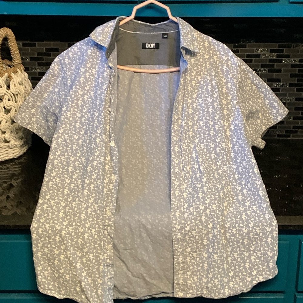 Grey w/print button down shirt DKNY for guys. Size large.